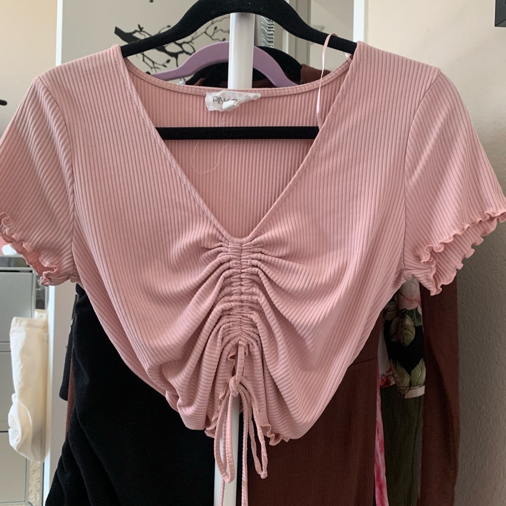 pink ruched crop top